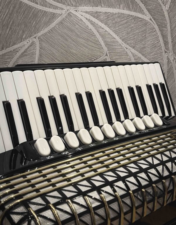 Atlantic_IV_N_10008295-3 Hohner Atlantic IV N / OCCASION