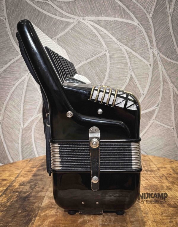 Atlantic_IV_N_10008295-4 Hohner Atlantic IV N / OCCASION