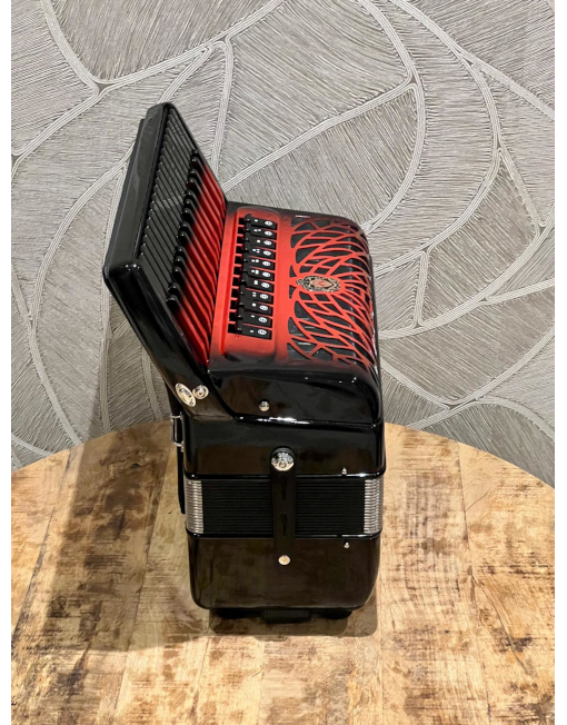 Scandalli Air Junior Musette B&R - 6 Scandalli Air Junior Musette Red and Black - LMMM